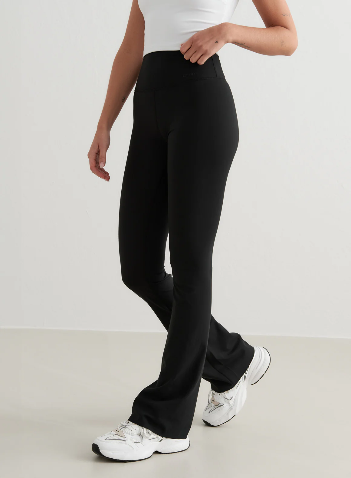 Product image 100